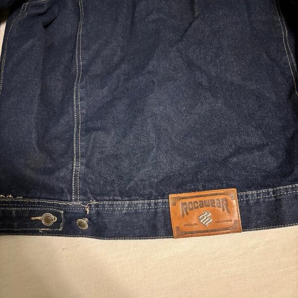 ROCAWEAR Denim Jacket Pockets Mens Size L Blue Zip Complete Embroidery Logo - Picture 8 of 8